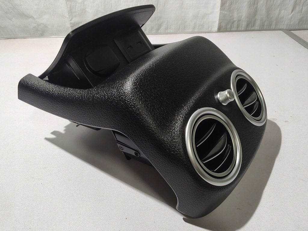 MERCEDES W213 AIR BLADE LIGHTER TUNNEL COVER REAR A2138309501 Product image