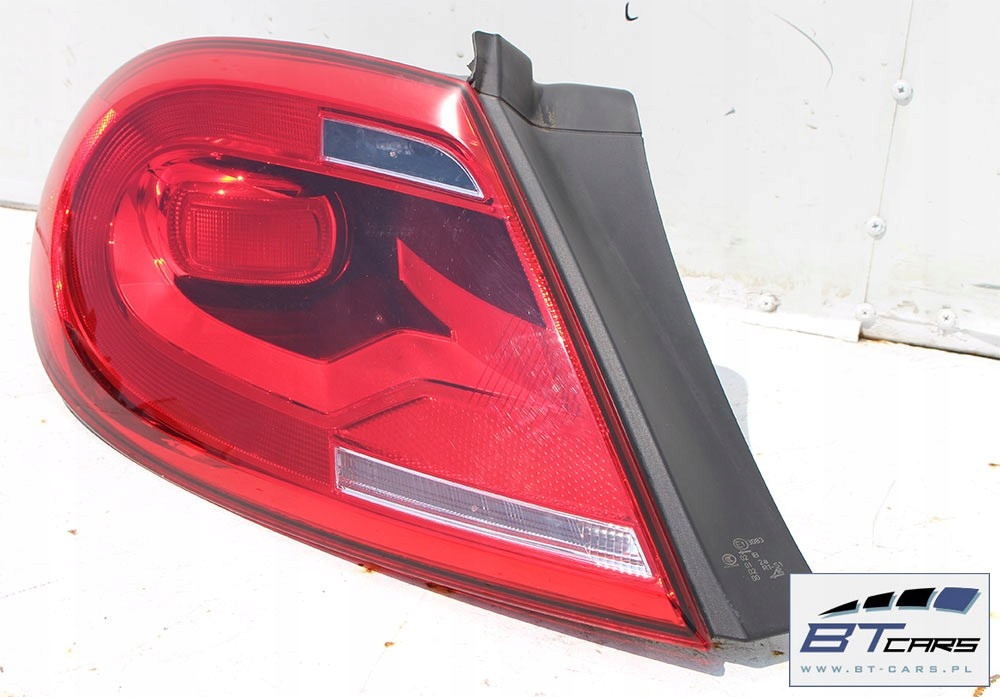VW Der Käfer hintere LC9X Heckstoßstange + Kofferlampe Lampenlampe Kotflügel Product image