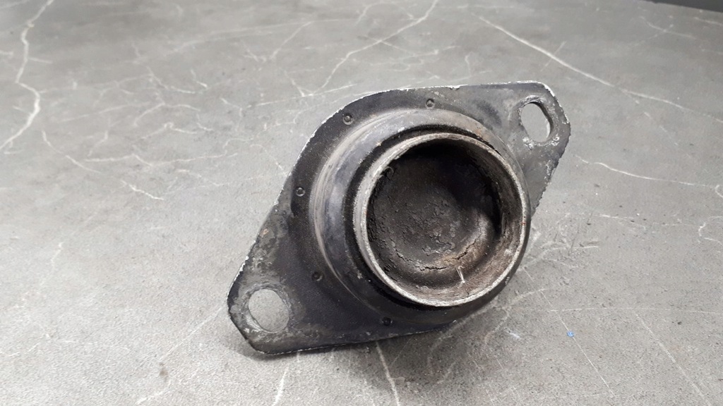 7700802927C Motorhalterung RENAULT 19 Product image