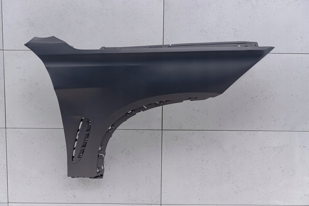 BMW X6 F16 2014-2019 Front Fender Right 51657418956 Product image