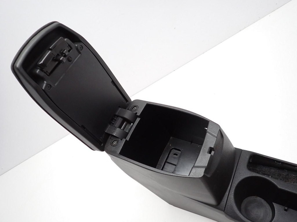 Tunneltunnel Europa Original 58804-02460 Toyota Auris II E18 18R Product image