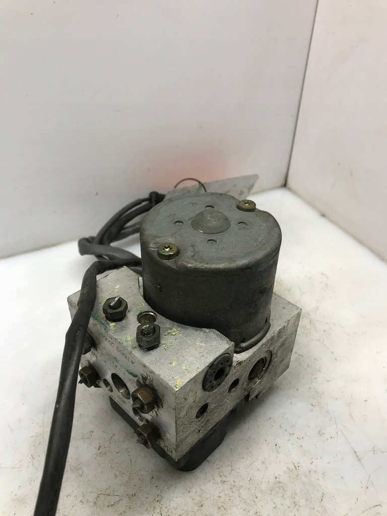 ABS-PUMPENSTEUERUNG 47600-2F000 0265214411 Product image