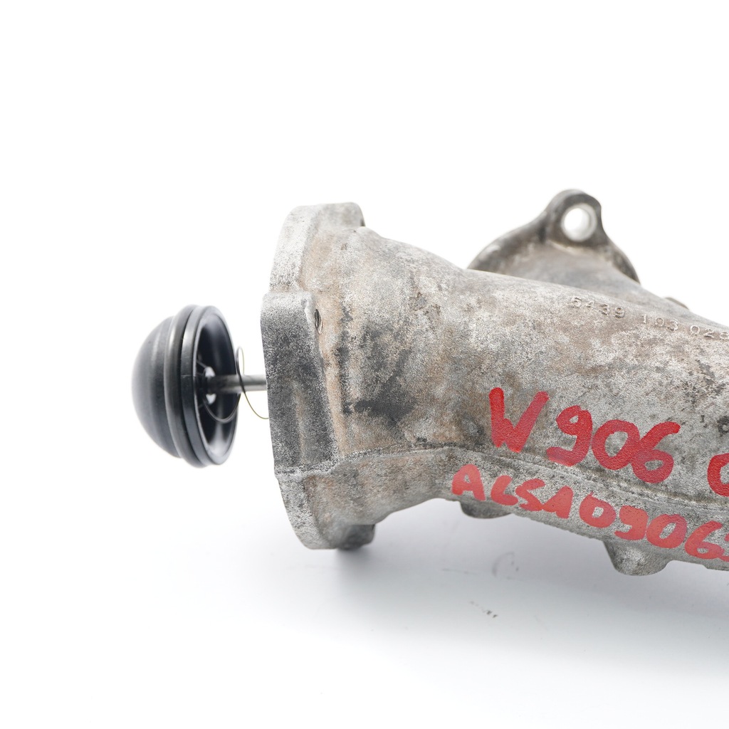 Mercedes W906 OM651.955 Turbolader-Teilerohr Product image