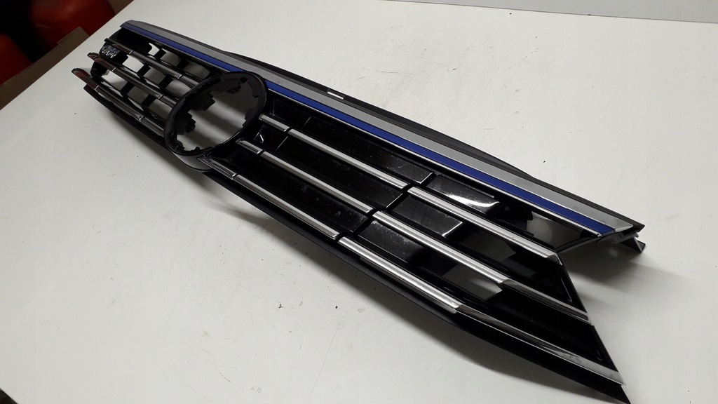 VW PASSAT B8 GTE GRILL KÜHLERGRILL Product image