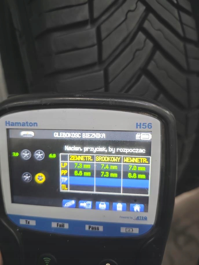 215/60r17c Michelin 2022 alle Reifen 7mm 7173 Product image