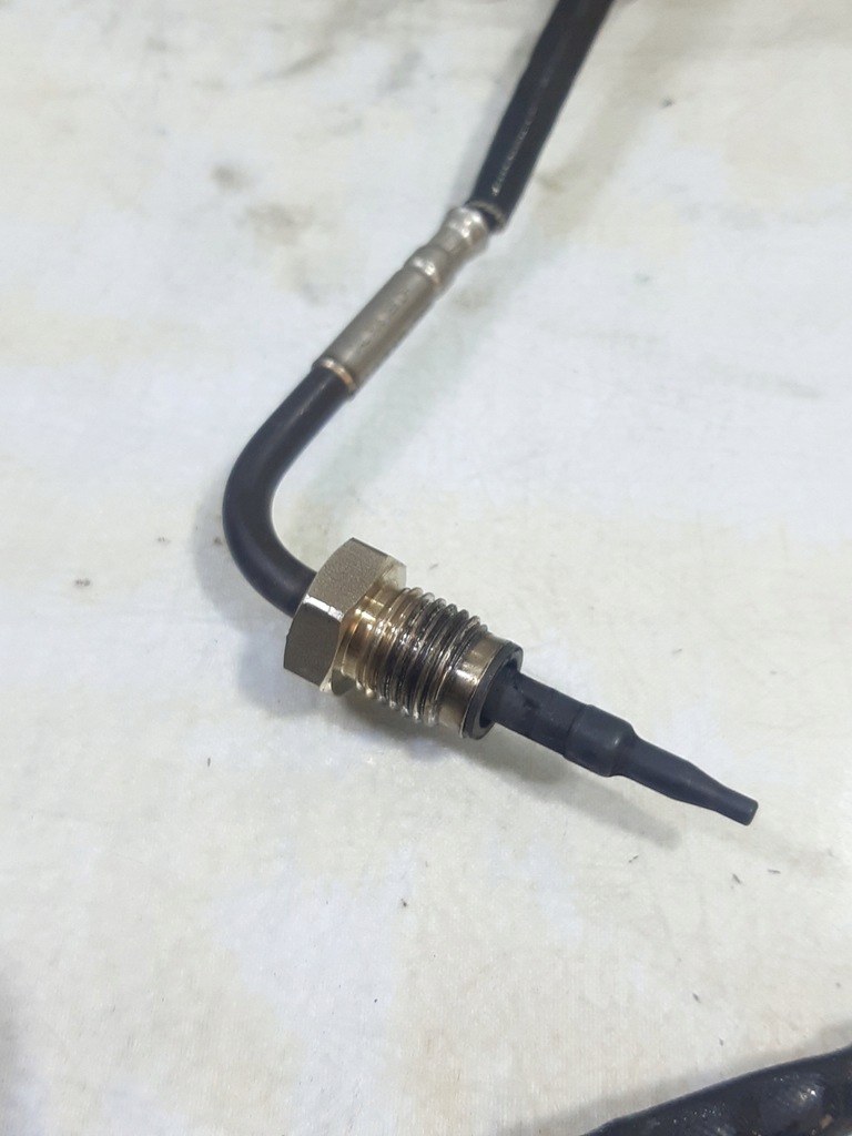 AUSPUFFTEMPERATURSENSOR 04L906088DH VW AUDI SKODA Product image