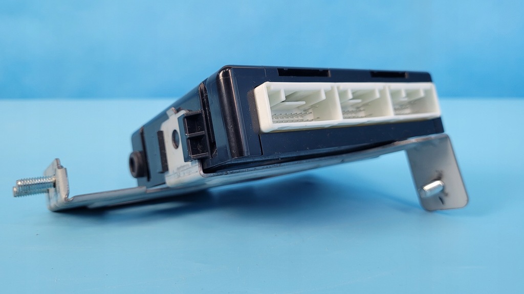 KIA STONIC 17r ASSY-SMART KEY CONTROLLER MODUL 95480-H8050 Product image