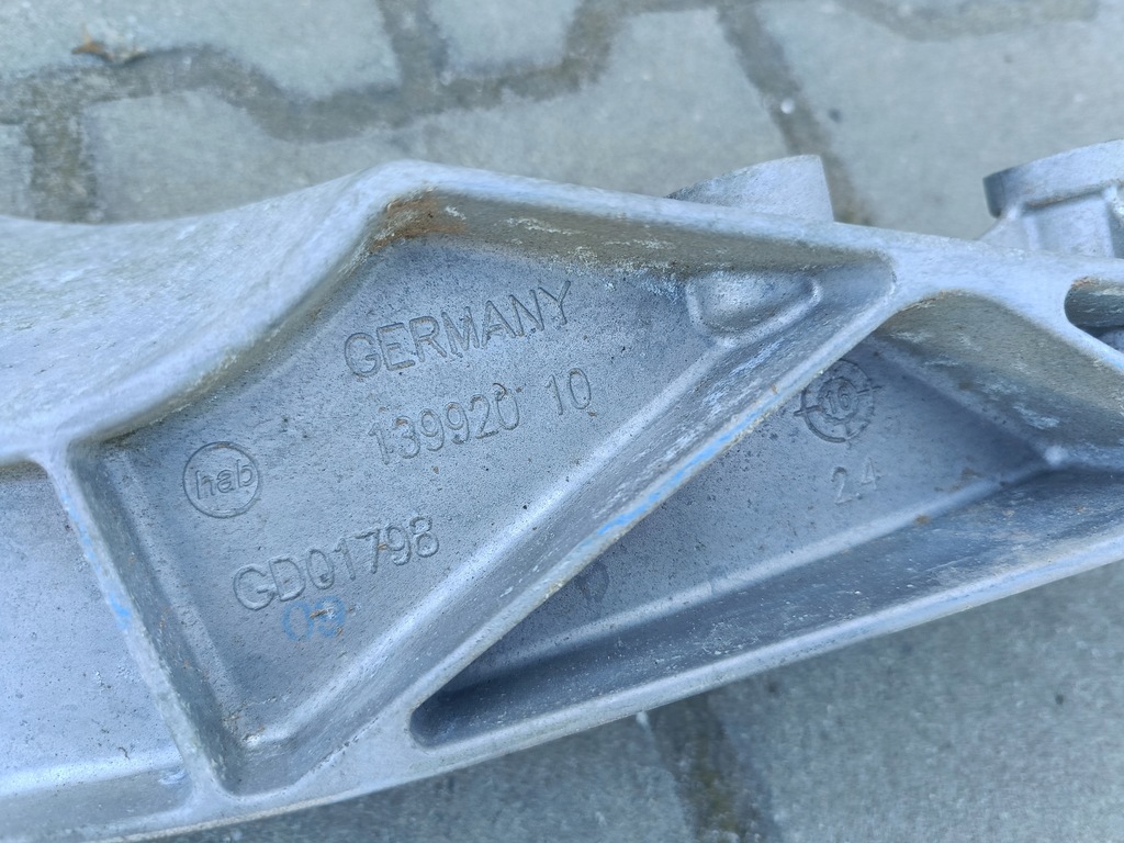 Hinterachsgetriebequerträger 6858474 X1 X2 F48 F49 F39 Product image