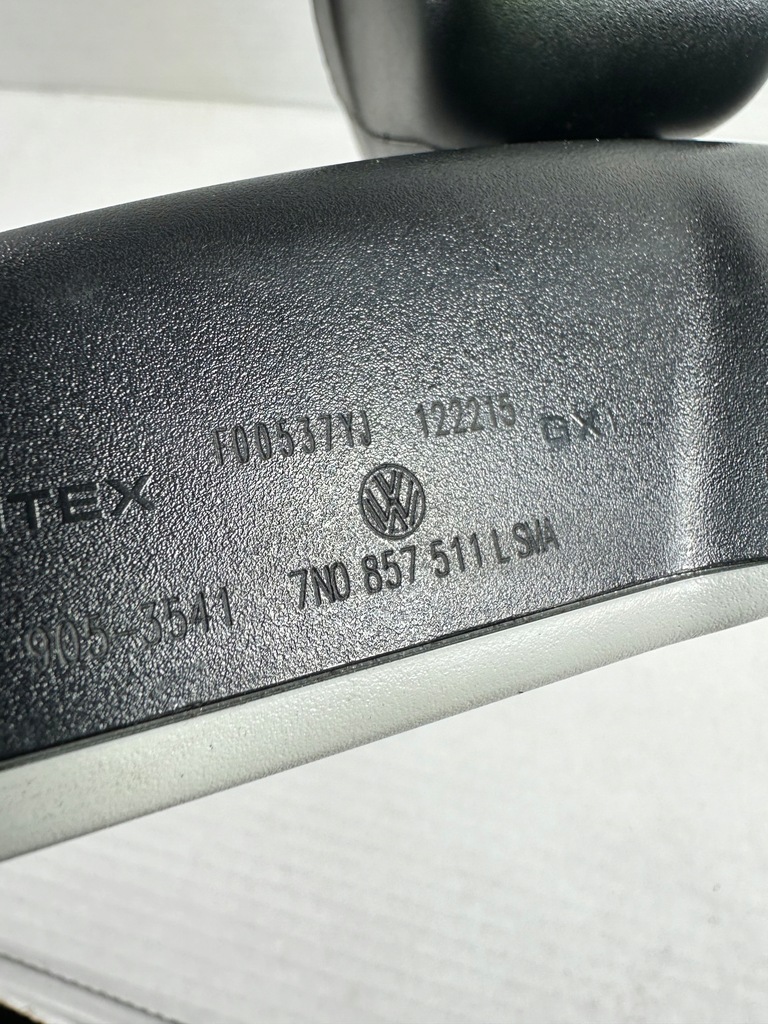 GOLF VII RÜCKSPIEGEL 7N0857511L 5G0857593A Product image