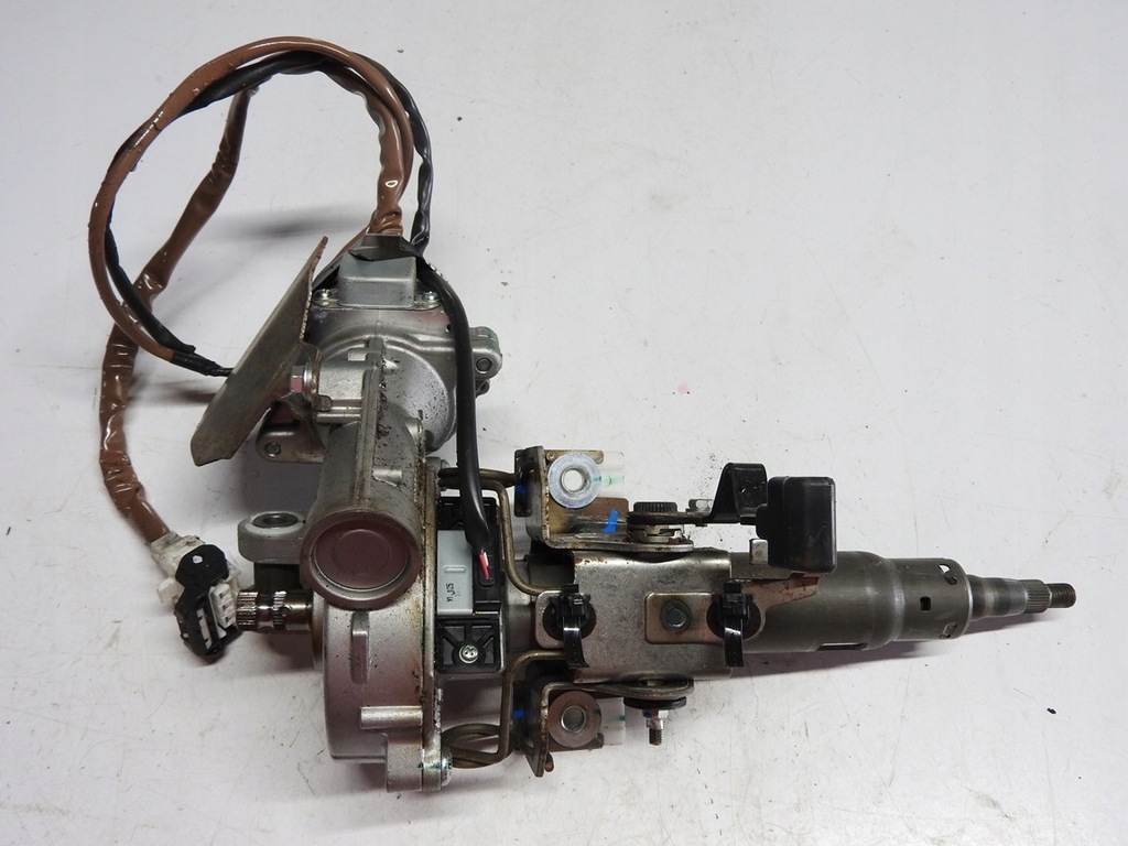 Toyota Auris I 5D 06-09 2.0 D4D Elektrische Servolenkung 45200-02261 Product image