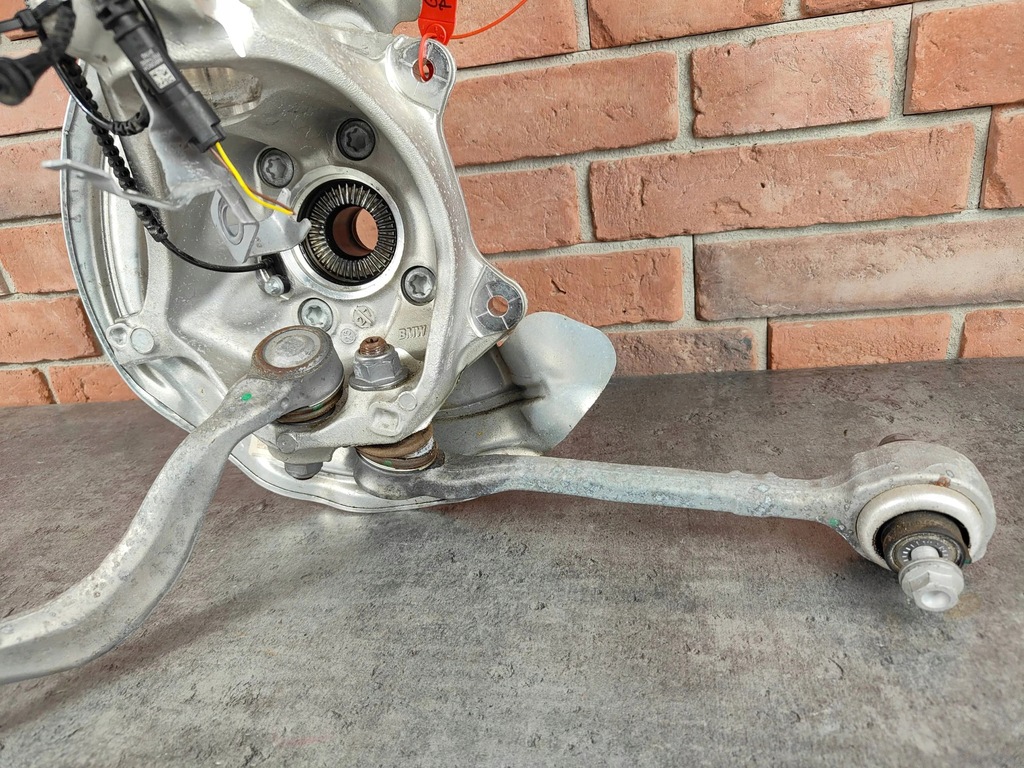 BMW G01 X3 G02 X4 Rechtsschalter Schwingung rechts vorne 6882598 Product image