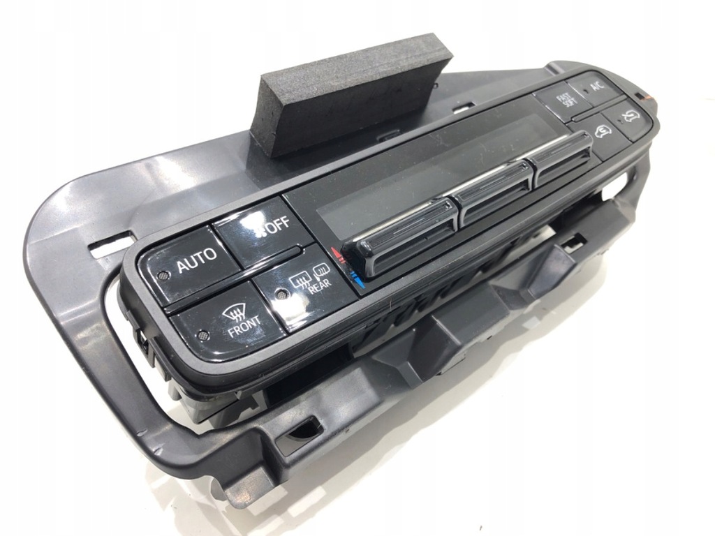 AIR CONTROL PANEL TOYOTA AURIS II 55468-02030 Kombi 13-18 Product image