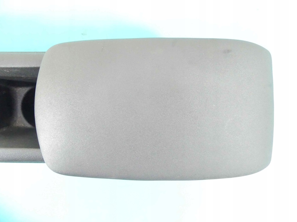 ARMLEHNENTUNNEL CITROEN C4 II B7 EUROPA Product image