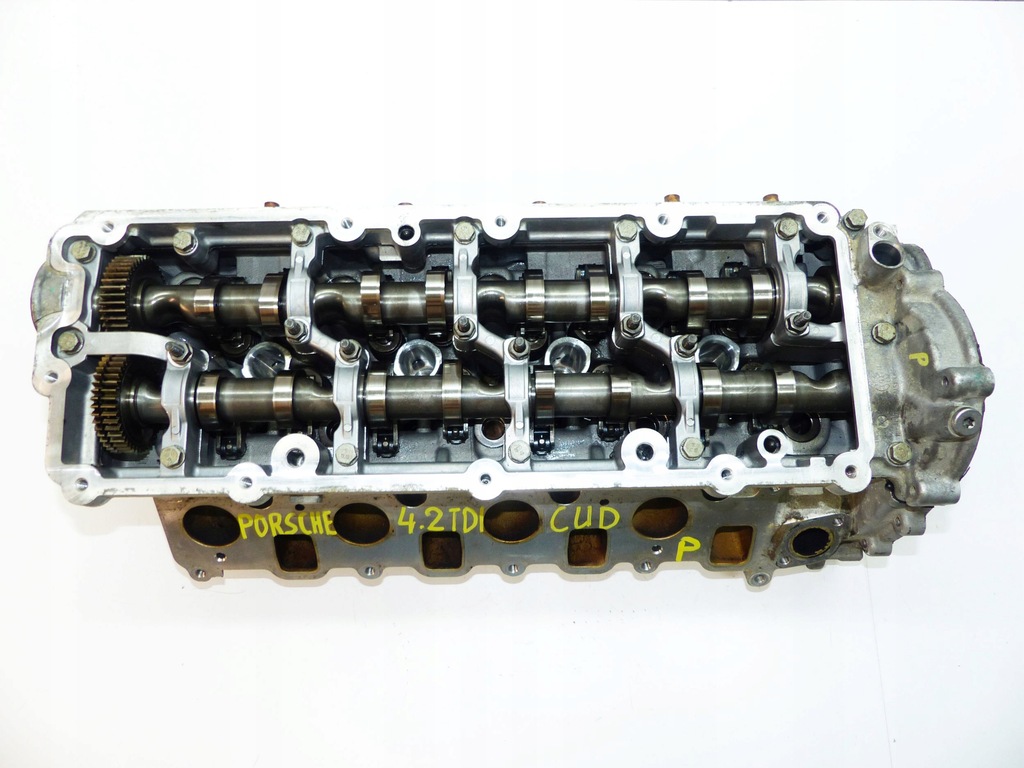 PORSCHE CAYENNE S 4.2 TDI CUD ZYLINDERKOPF RECHTS + NOCKENWELLE Product image