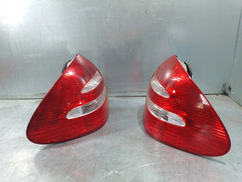 Hecklampen Set Mercedes Klasse E W211 A2118200364 A2118200464 Limousine Product image