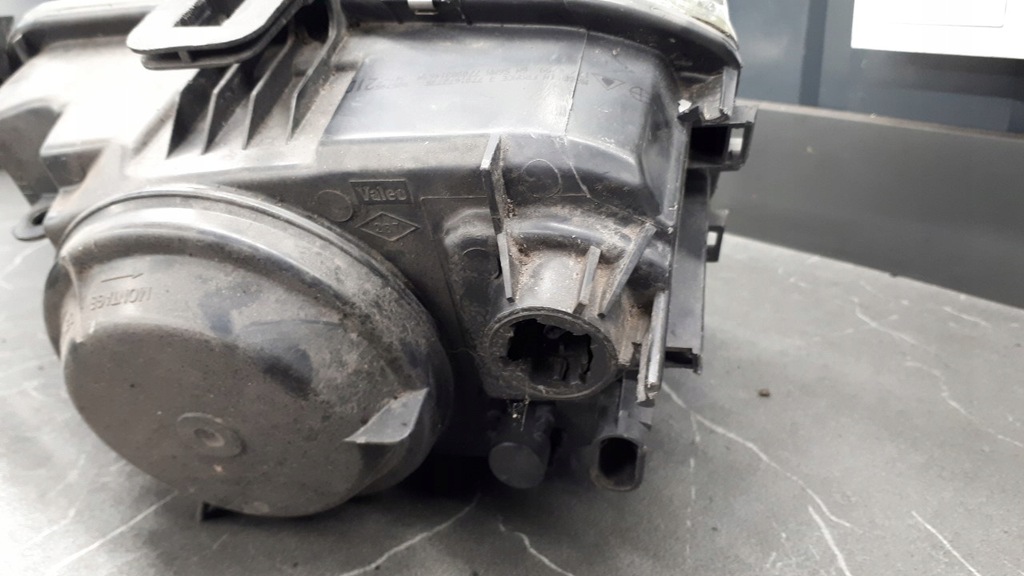 7700831463 Scheinwerfer vorne rechts Renault Megane Scenic Product image