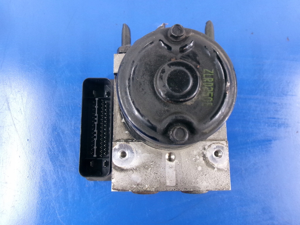 Hyundai Tucson und JM ABS-Pumpe 58920-2E550 Mando 5WY7611A Controller Product image