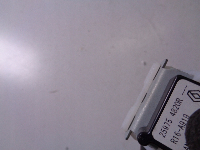 GPS-ANTENNE DACIA SANDERO II 2020- Product image