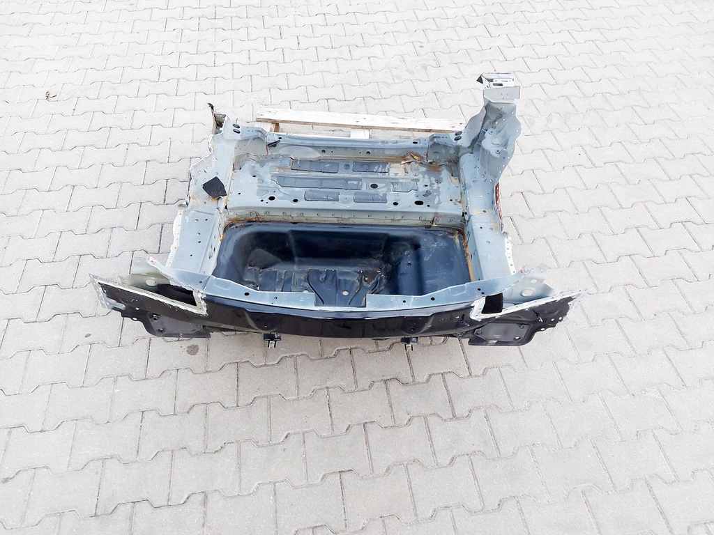 C-KLASSE W205 COUPE Rückbank, Rückwand, Kofferraumboden, Lift 18 Jahre alt. Product image