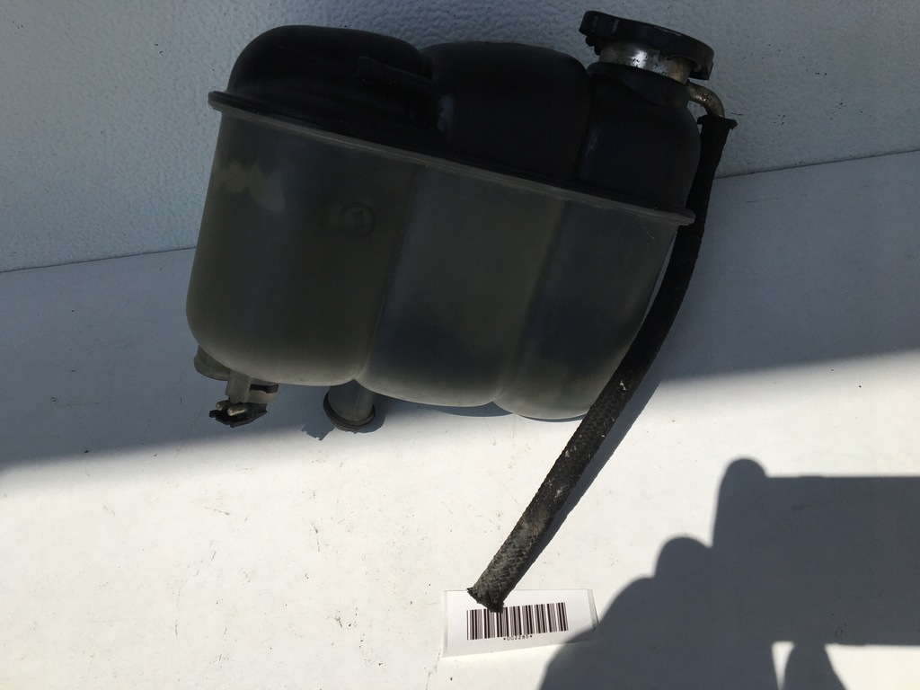 KÜHLMITTELAUSGLEICHSBEHÄLTER MERCEDES W140 1405000849 Product image