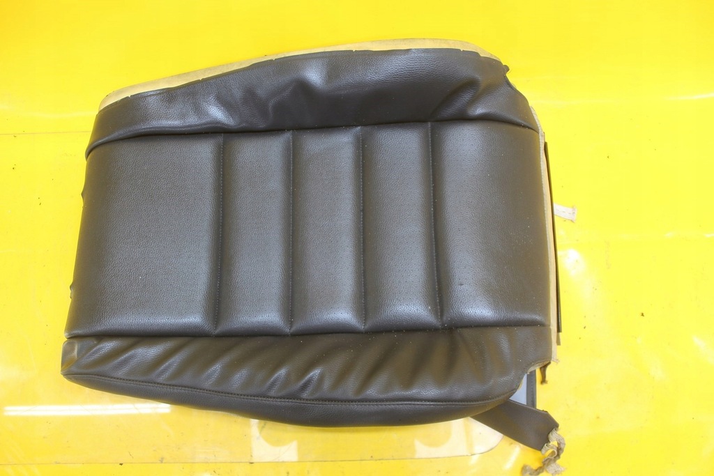 Links vorne VW Touareg belüftete Haut Product image