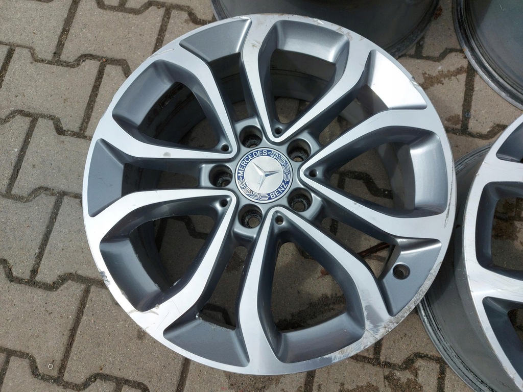 MERCEDES W205 C300e ALUMINIUMFELGE 18' Product image