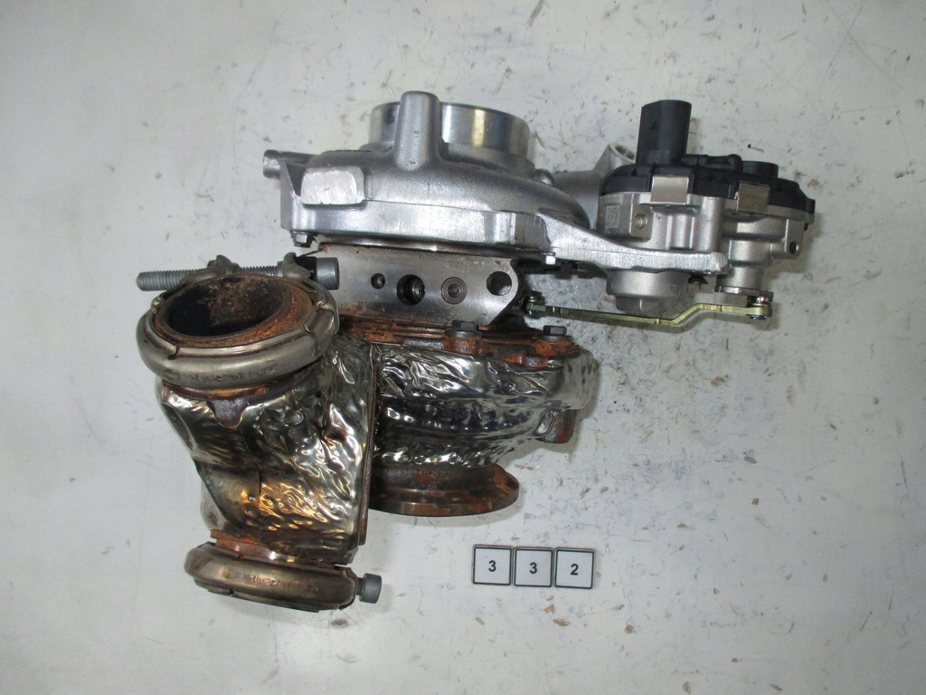 AUDI A4 A7 3.0 TURBINE TURBOLADER 059145873FB Product image