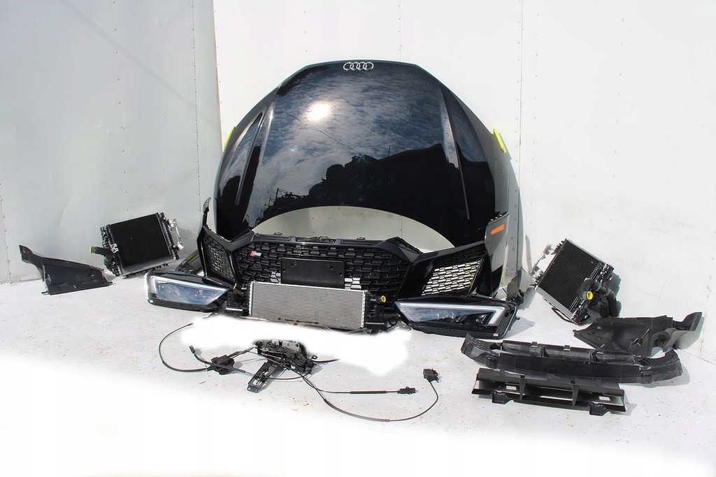 Audi R8 II vorne Maske Kotflügel -Stoßstangengürtel Product image