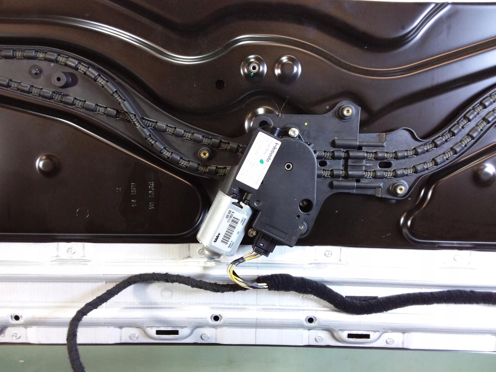 BMW 5 F10 LIMOUSINE SONNENDACH KOMPLETT 7231865 Product image