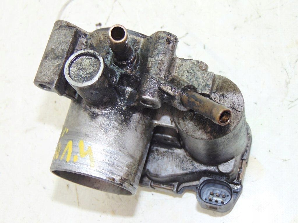 SEAT CORDOBA 1,4 01 DROSSEL 030133062C Product image
