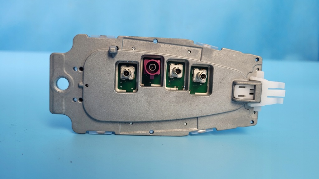 BMW F48 X1 DACHANTENNE 9350089 9311882 Product image