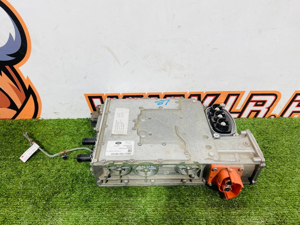 KONVERTER JAGUAR I-PACE X590 J9D3-14G138-AH Product image