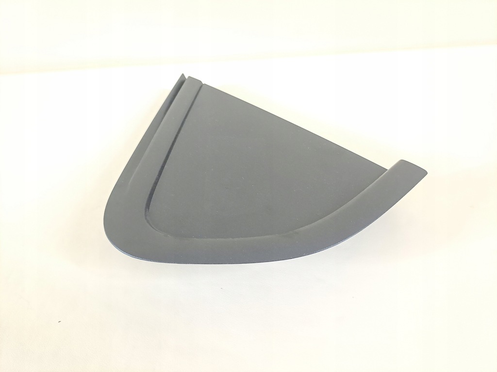 ABDECKUNG, KOTFLÜGELDREIECK, HINTEN RECHTS HINTEN RECHTS DACIA LOGAN 3 21. März Product image