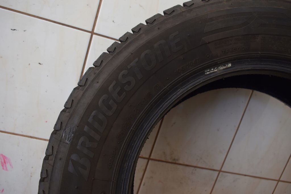 R16C 215/65 Bridgestone Duravis All Season Product image