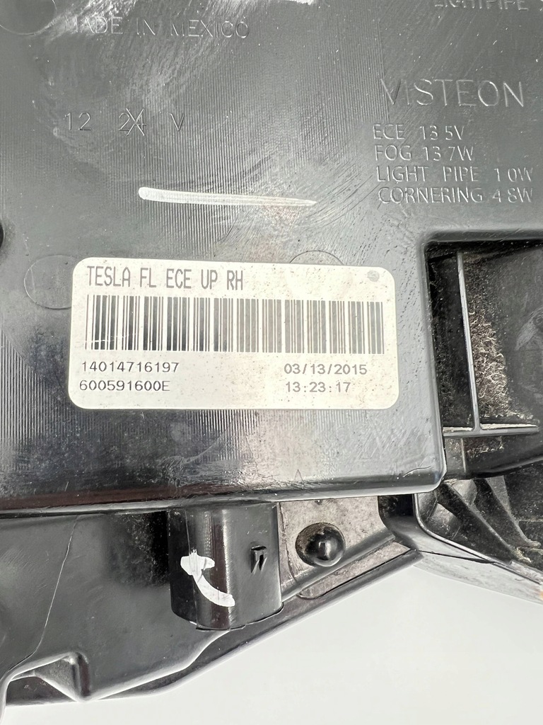 Tesla Model S 12–16 LED DRL Halogen rechts vorne Product image