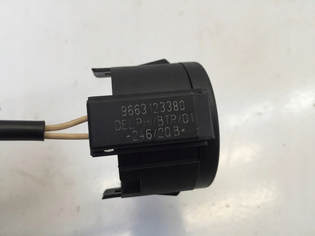 OPEL CORSA F 2021 WEGFAHRSPERRENSPULE 9663123380 Product image