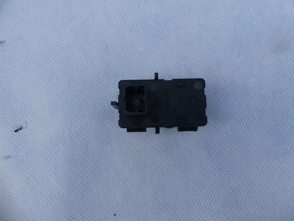 DW AUDI A6 C7 LIFT KESSY MODUL 4H0909131 Product image