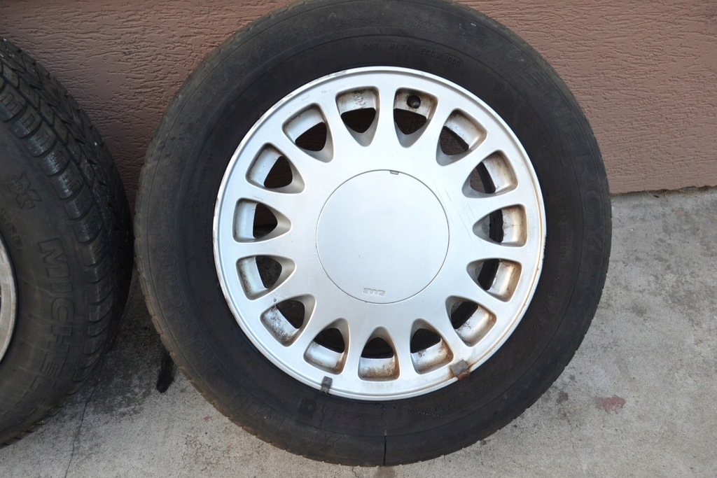 SAAB 900 9000 Räder Felgen Original K6 6Jx15 ET33 Product image