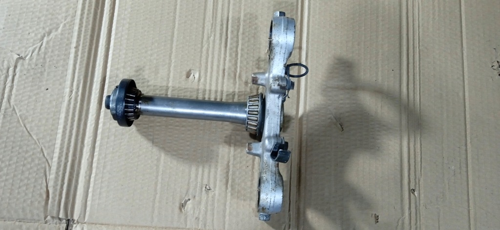 Suzuki GS 500 Unteres Regal, gefederter Sitz, Sitz-Set Product image