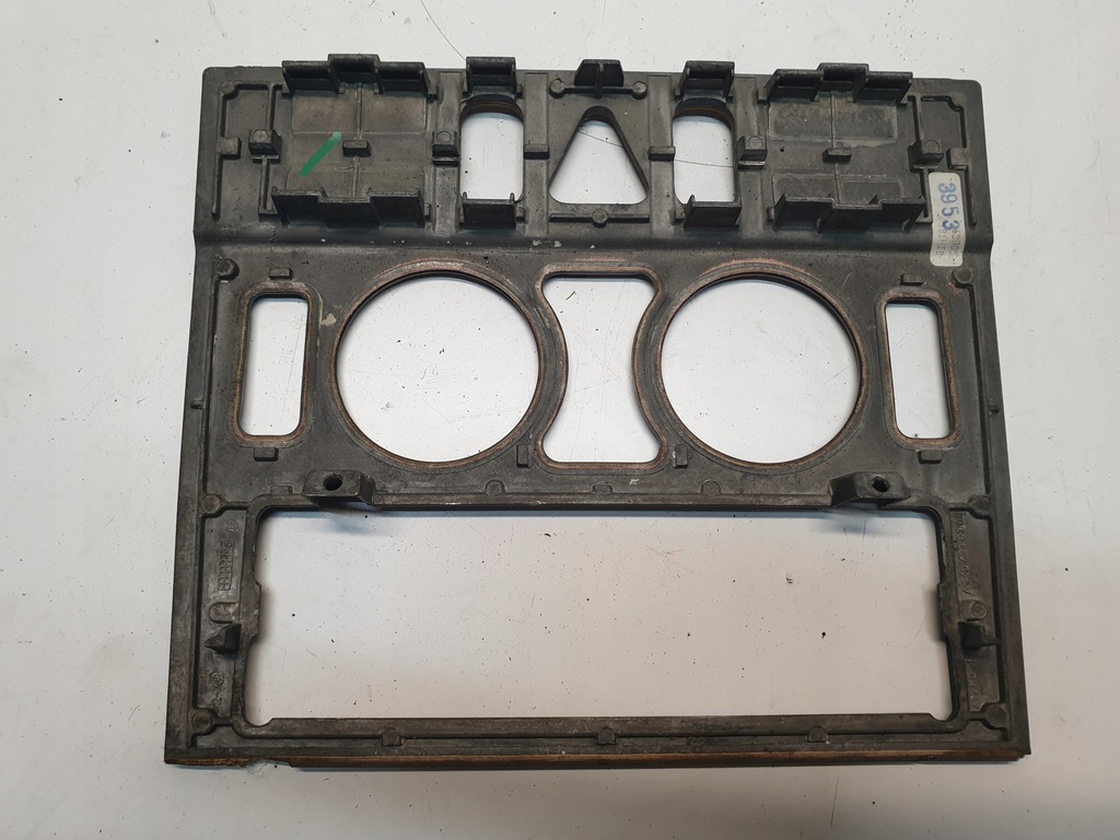 GEHÄUSE, ABDECKUNG, LUFTRAHMEN MERCEDES-BENZ W210 A2106830308 Product image