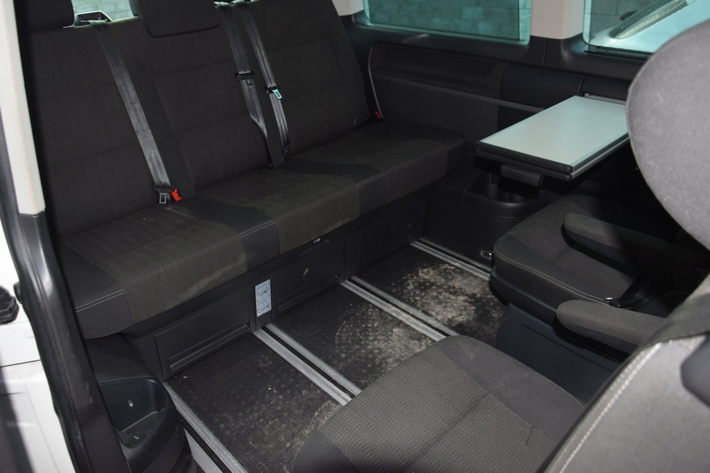 VW T6 MULTIVAN INTERIEUR-SET SITZE, POLSTERUNG, SEITENABLAGE, DACHVERKLEIDUNG Product image