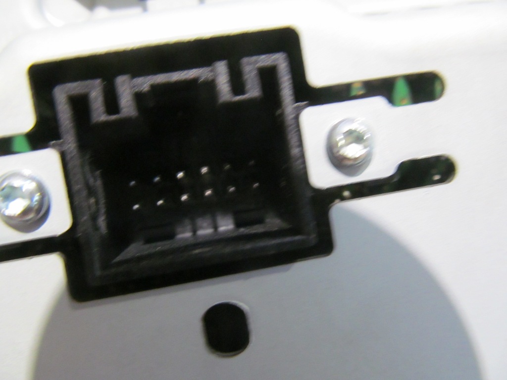 VW PASSAT 14-20 BILDSCHIRM RADIO NAVIGATIONSPANEL C401 Product image