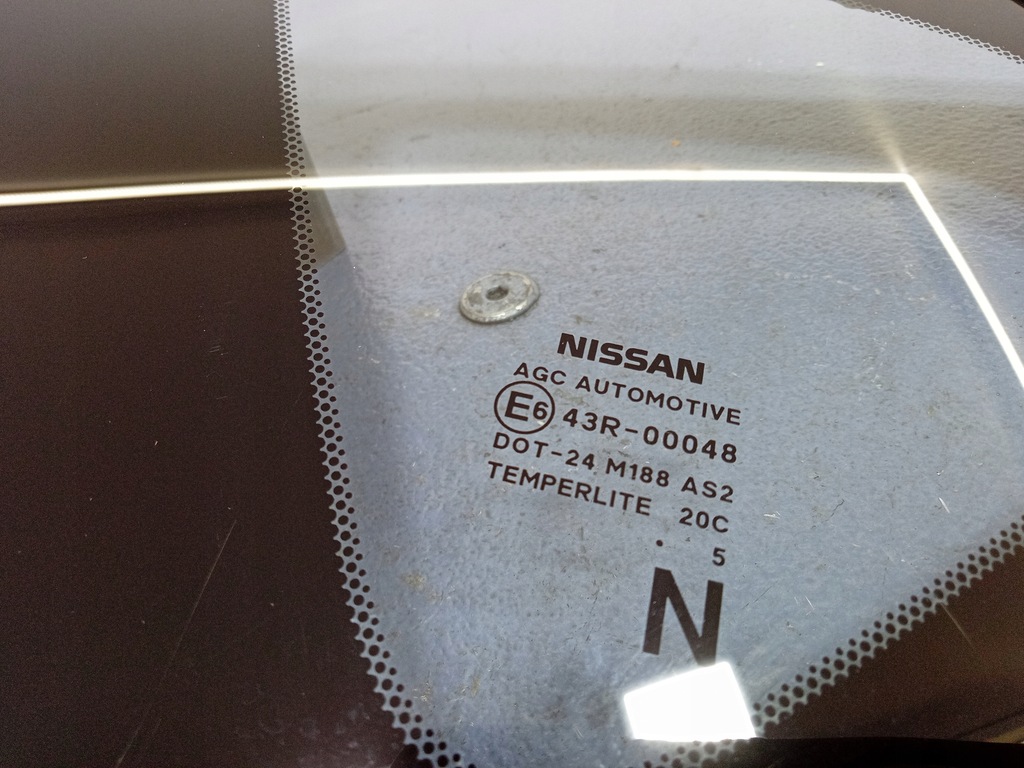 NISSAN PULSAR 14 - Karosseriefenster, hinten links Product image