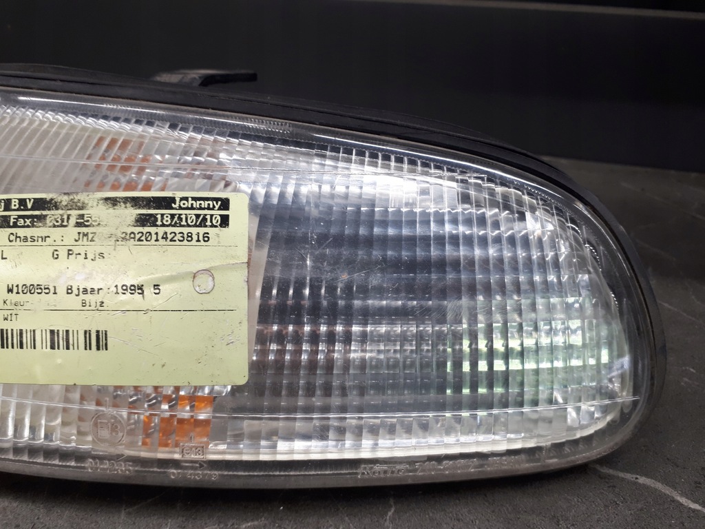 210-61612 Kierunkowskaz prawy mazda 626 IV KOITO Product image