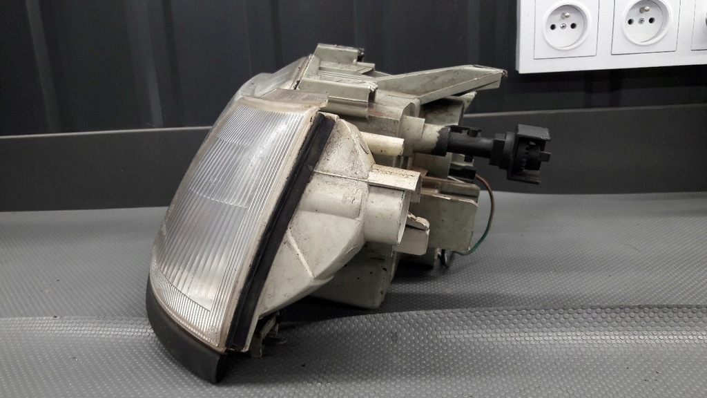 0289008 Linker Scheinwerfer Renault Clio I 93R Product image