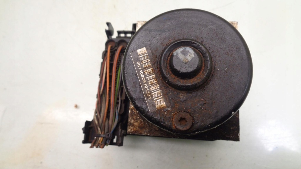 ABS-PUMPE FORD FIESTA MK5 1.4B 02R 2S612M110CD Product image