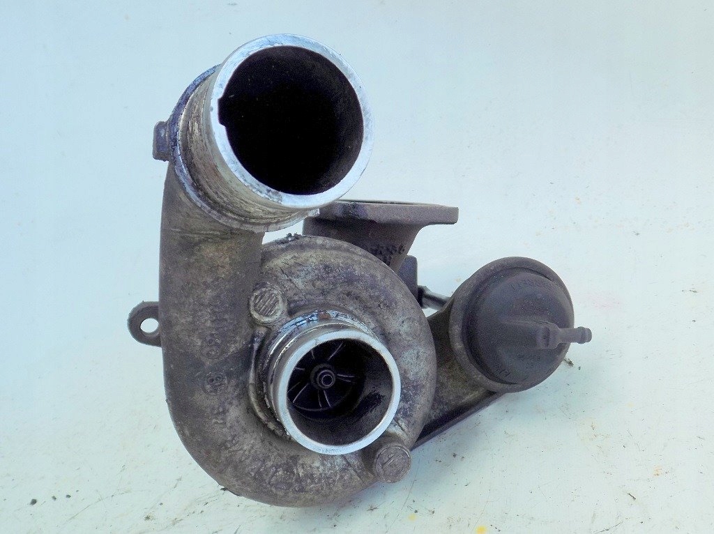 VOLVO S40 V40 1.9TD TURBOLADER 7700108866 Product image