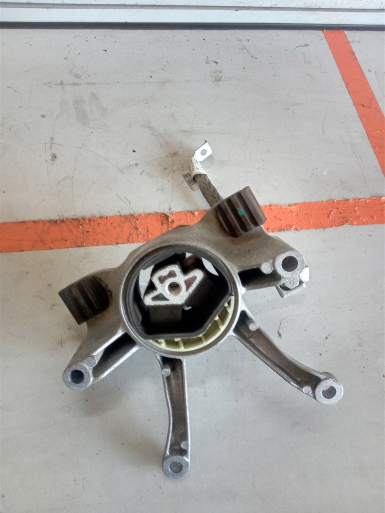 BMW 5 G30 GETRIEBEKISSEN 6862578 HYBRID Product image