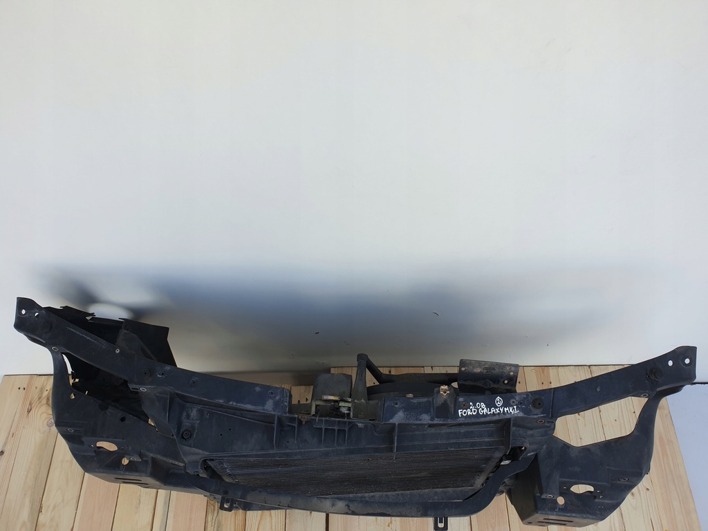 Ford Galaxy I MK1 2.0 16V FRONTKÜHLER Product image