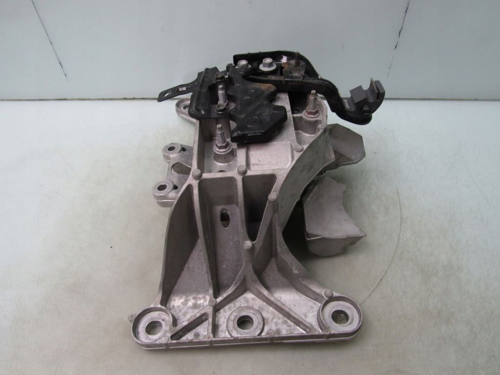 CX-60 2.5 e-SKYACTIV 23R LEAP BRACKET GETRIEBEMONTAGE KR9P39381 Product image